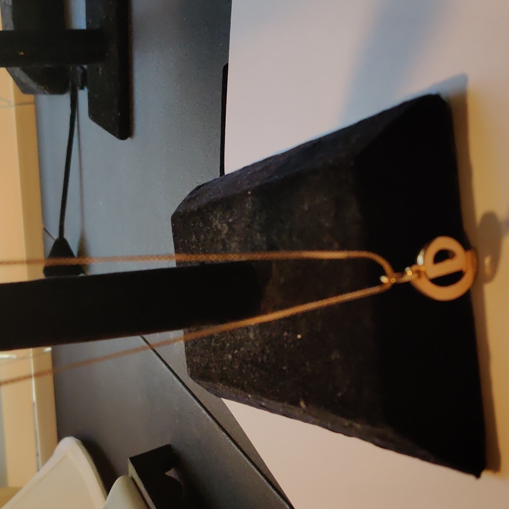 CHRISTIAN DIOR Gold Filled Chain and Pendant - Picture 6 of 9